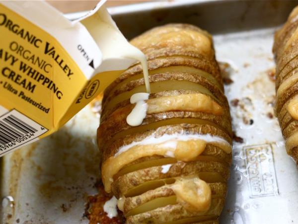 Kako speči krompir, da boste še sami presenečeni nad svojim mojstrstvom